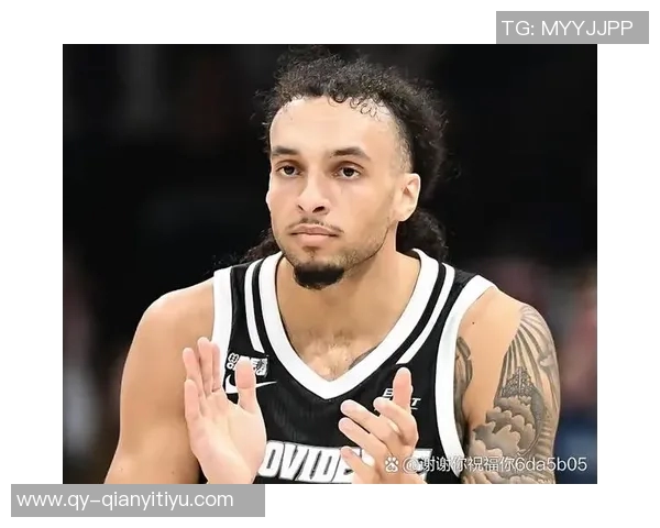 克里斯蒂称赞弗拉格传球能力出色完全适应NBA比赛节奏 克里斯蒂称赞弗拉格传球能力出色完全适应NBA比赛节奏