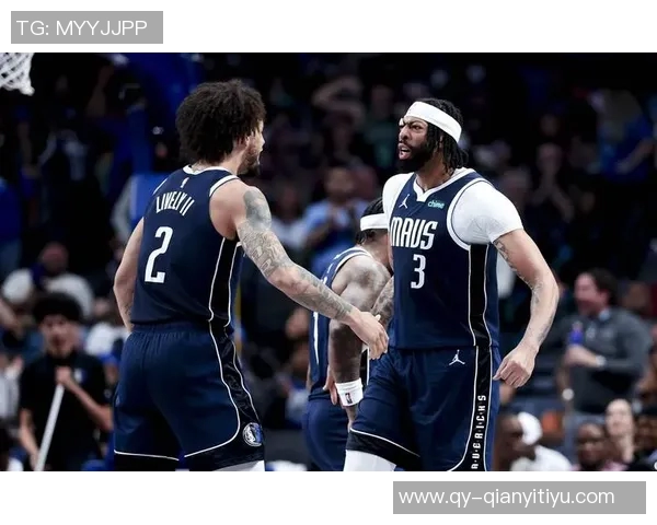 浓眉在丹佛高原砍下32分13篮板坦言疲惫但努力克服挑战 浓眉在丹佛高原砍下32分13篮板坦言疲惫但努力克服挑战