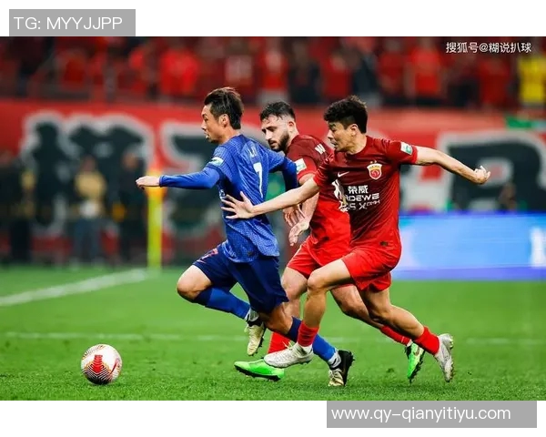 中超前四强如同连环车祸争冠悬念依旧引人关注 中超前四强如同连环车祸争冠悬念依旧引人关注